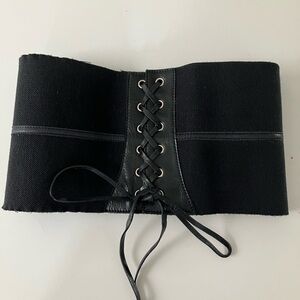 Wide belt/corset